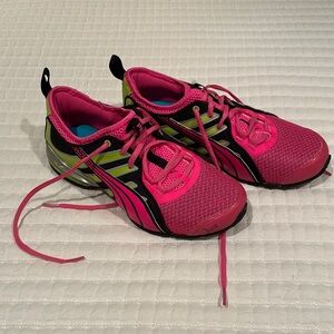 listing-status-banner